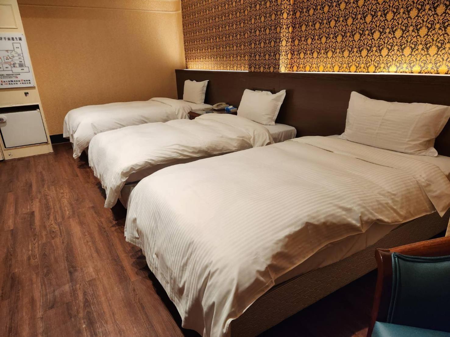 Duke Business Hotel Taoyuan Buitenkant foto